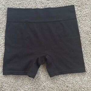 Wild Fable Biker Shorts (Large)